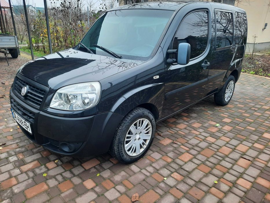 Fiat Doblo 2010, Фіат Добло пасажир 2010