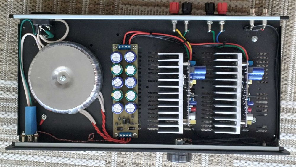 Підсилювач звуку ALFA IVA-777