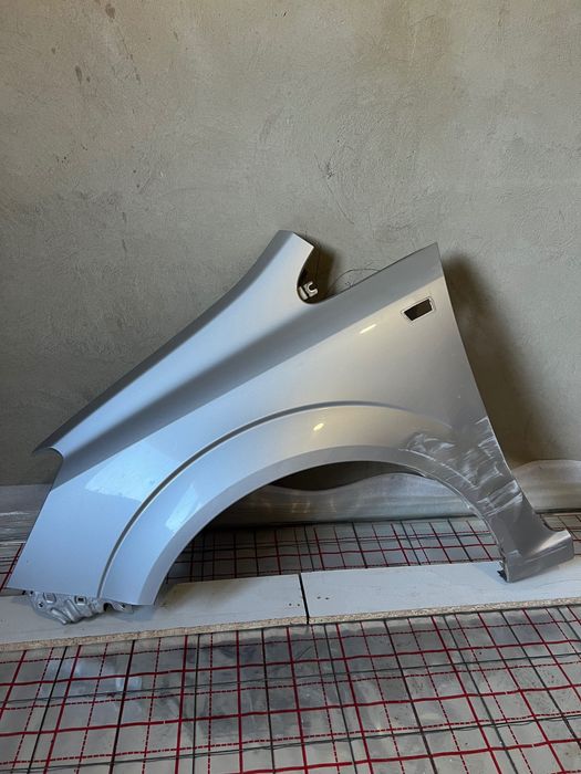 Продам крило Opel Zafira b