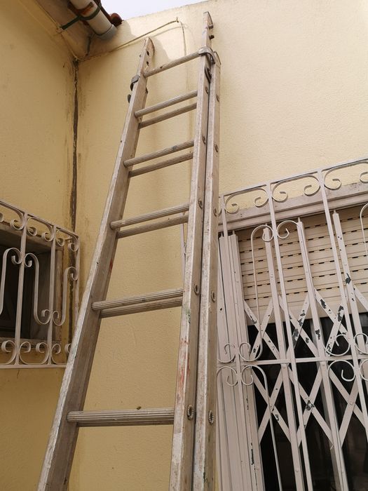 Escadote de 2 lances