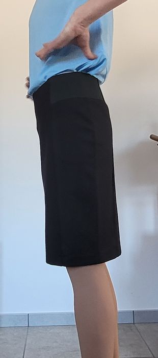 Spódniczka spódnica midi Reserved