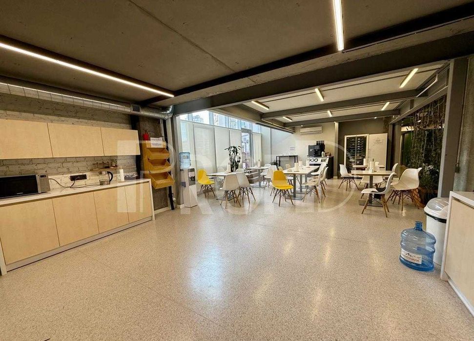 OPEN SPACE + кабінети в стилі LOFT (1000 м2)