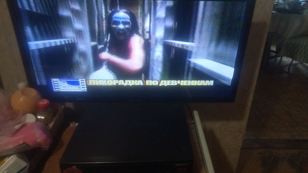 Пишущий Видеоплеер Sharp VC -M2E Japan