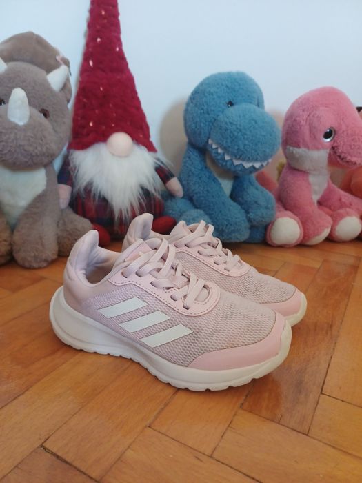 Кросівки для дівчинки Adidas, розмір 30
