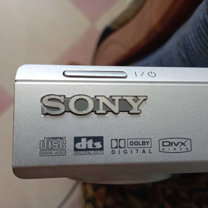 DVD\CD player SONY