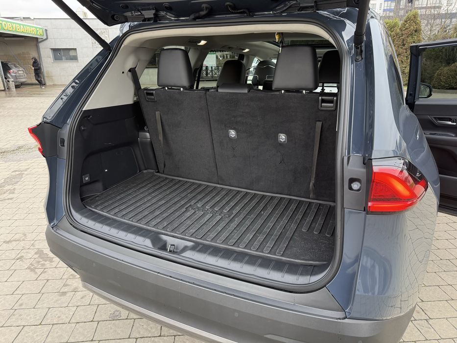 Авто Toyota Grand Highlander Hybrid Limited 2.5 гібрид 2024 рік