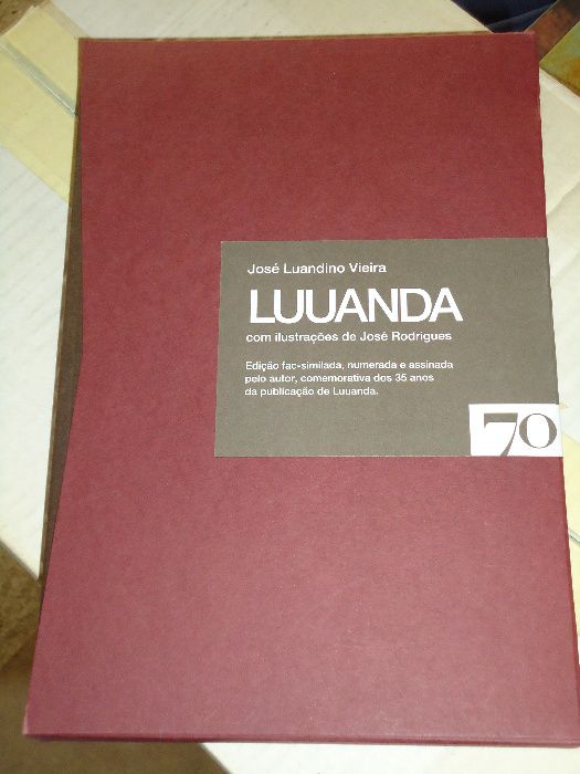 Vendo 8 Livros novos...