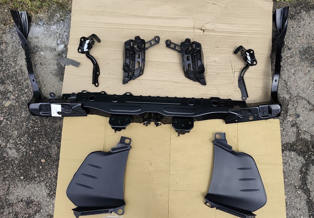 Toyota bz4x, Subaru solterra бампер інші зпчастини