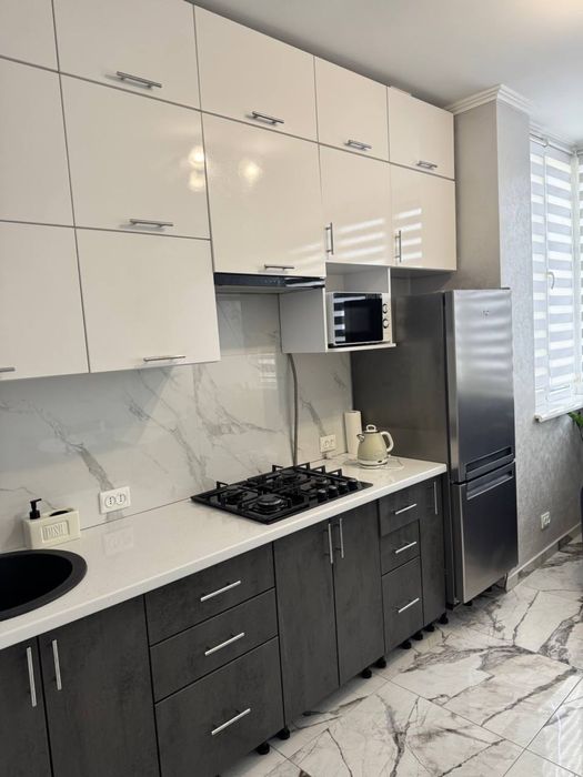 Квартира подобово (вільна з 14.02)