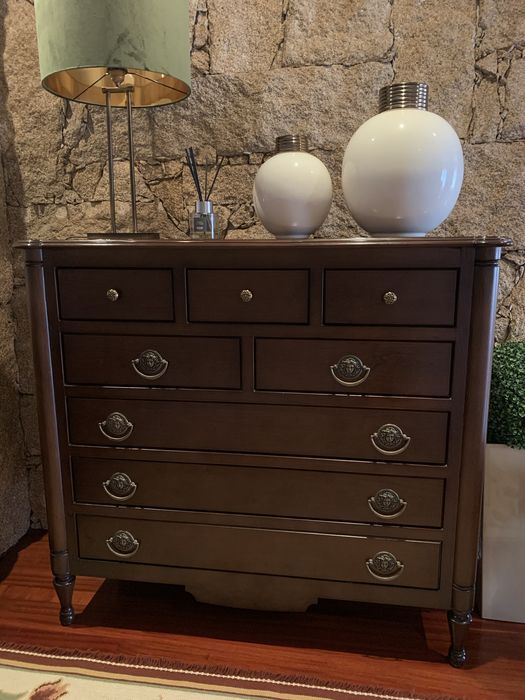 Movel de madeira maciça