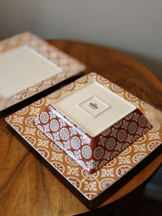 Talerze obiadowe Duka kwadratowe 26cm talerz głęboki