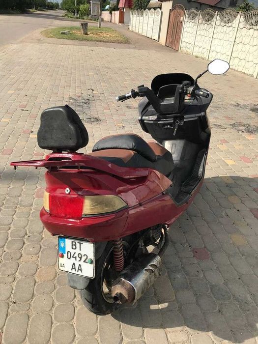 продам скутер (Musstang МТ150Т)