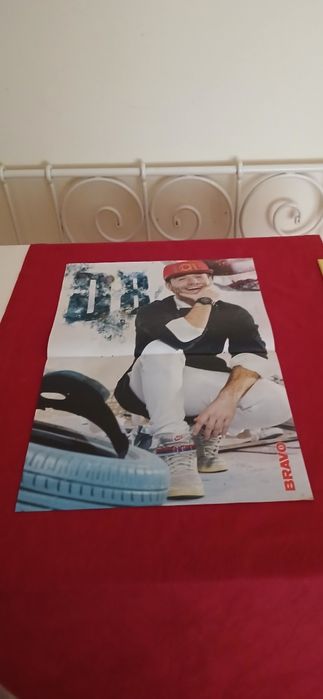Poster do  D8, novo