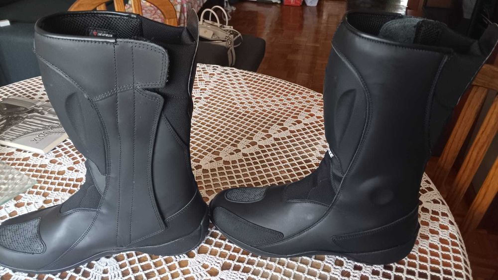 Botas Motard Dainese Gore-Tex Novas – Tamanho 43