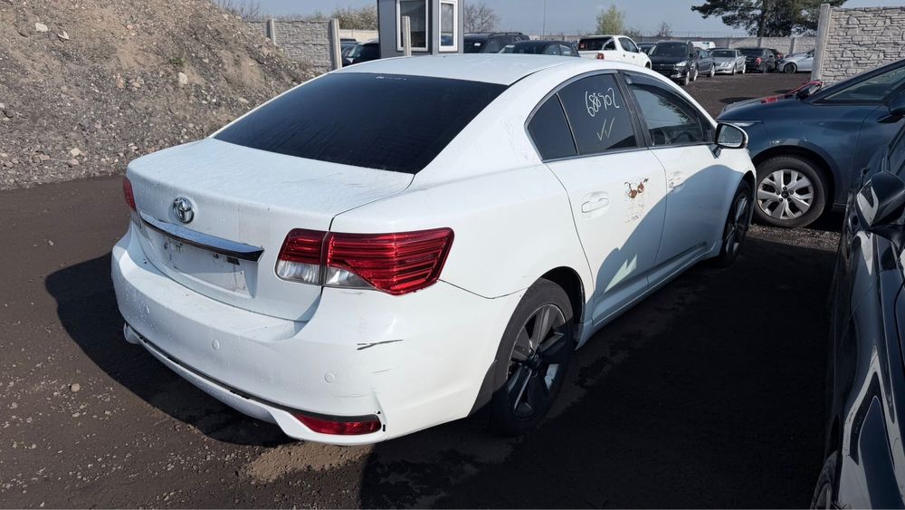 Toyota Avensis silnik 2.0 D-4D 2014r,Anglik z kluczykami
