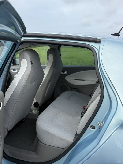 Renault Zoe - 2013 - COM BATERIA