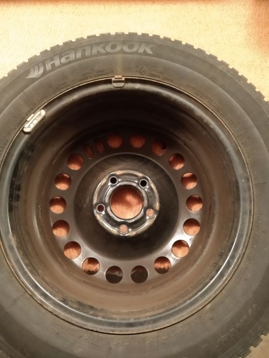 Felgi stalowe 16" do opla i zimowe hankook 215_60_16