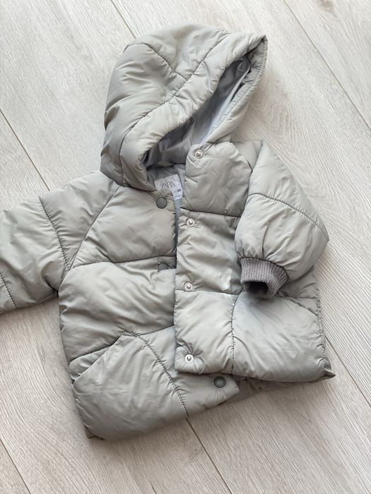 Куртка  zara осень весена