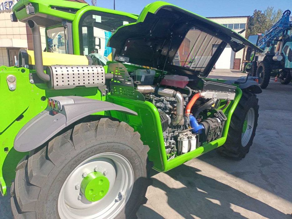 Новий навантажувач Merlo TF35.7-115ЕЕ