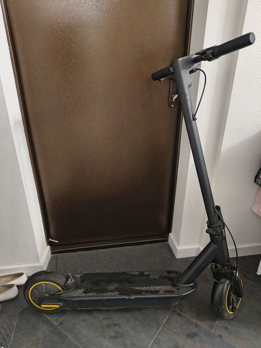 Електросамокат E-Scooter G30 MAX PRO (500W, 18Ah) +Амортизатор