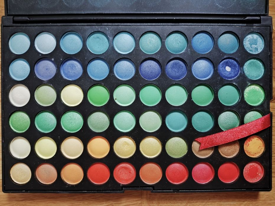 Paleta cieni Mac Proffesional Makeup 120 kolorów