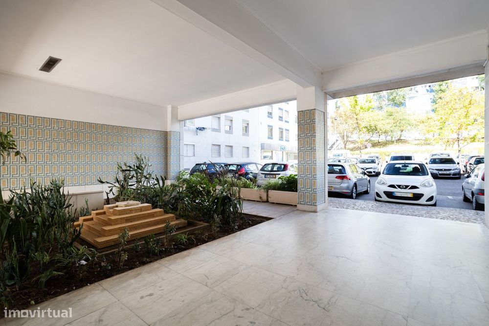 Excelente T3 para arrendamento com parqueamento e arrecadação