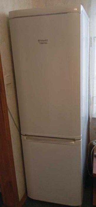 Ariston Hotpoint no frost 180см. абсолютно рабочий
