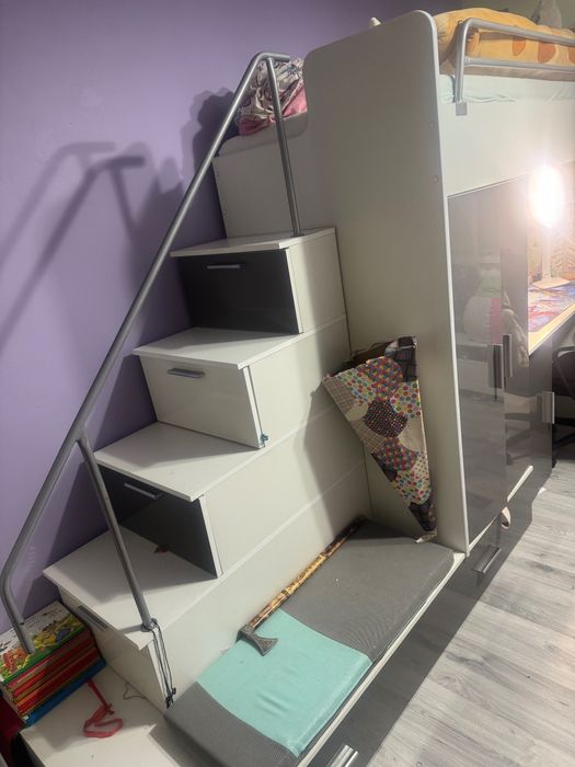 Łóżko Szafa Biurko meble komplet dla dzieci i młodzieży