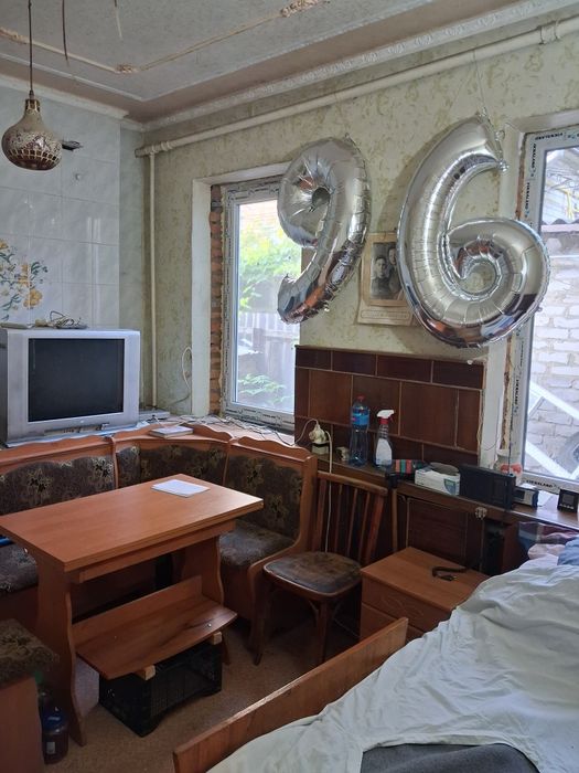 Продам цегляний будинок в Дергачах, район вокзалу. Сертифікат так.