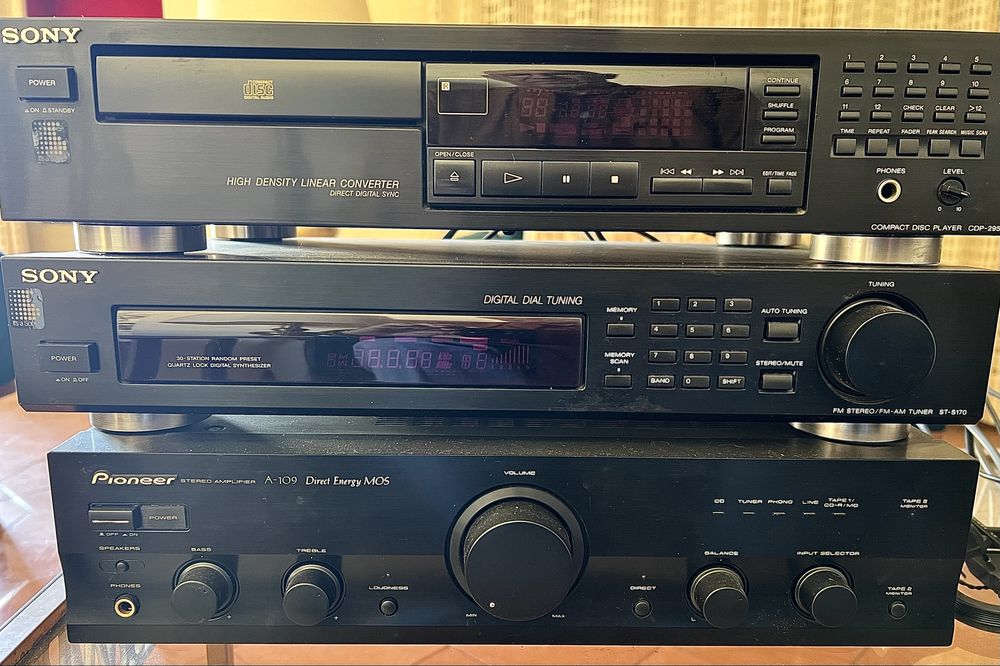 Amplificador CD  Radio