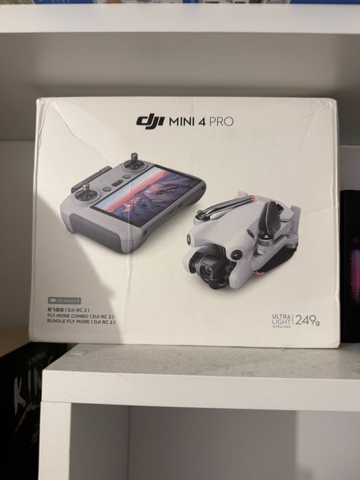 Puste pudelka od sprzetu DJI