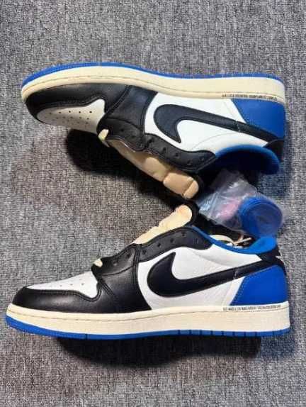Jordan 1 Retro Low OG SP Fragment x Travis Scott R.44