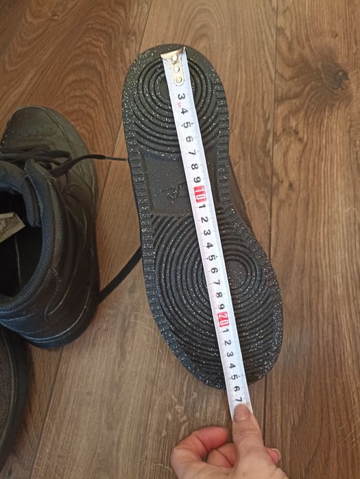 Продам хайтопи nike в дуже гарному стані