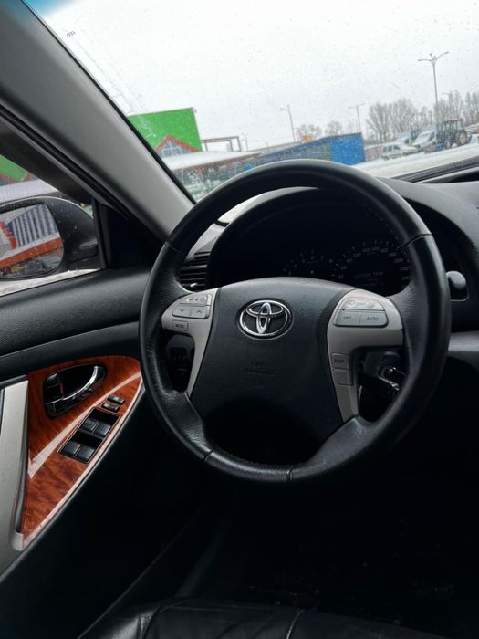 Продам авто Toyota Camry 40.  3,5 л