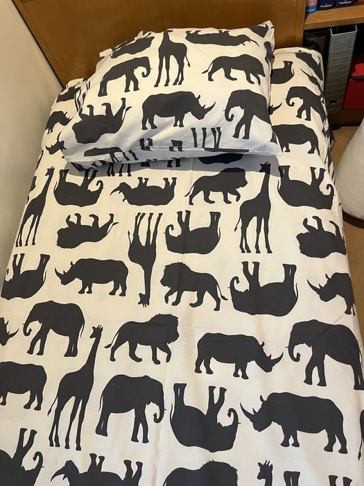 2 capas edredão com 2 fronnhas + 2 capas almofadas