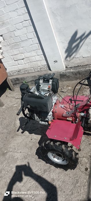 Продам хороший мотоблок 6 кс
