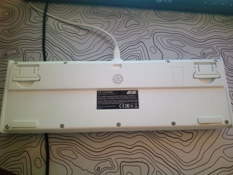 клавіатура 2E Gaming KG360 RGB WL White