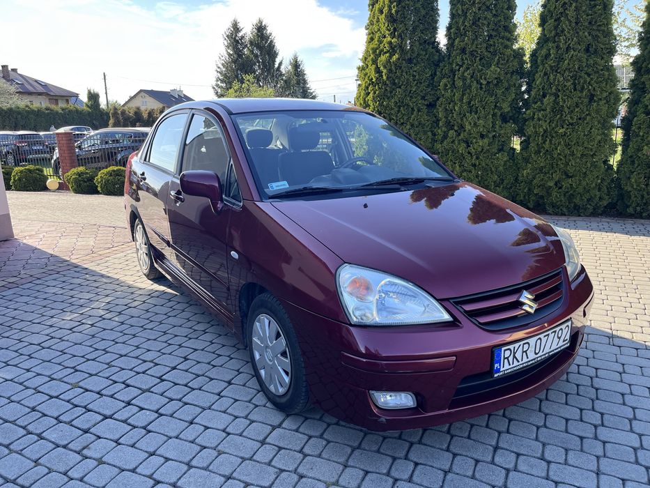 Suzuki Liana 2004 rok