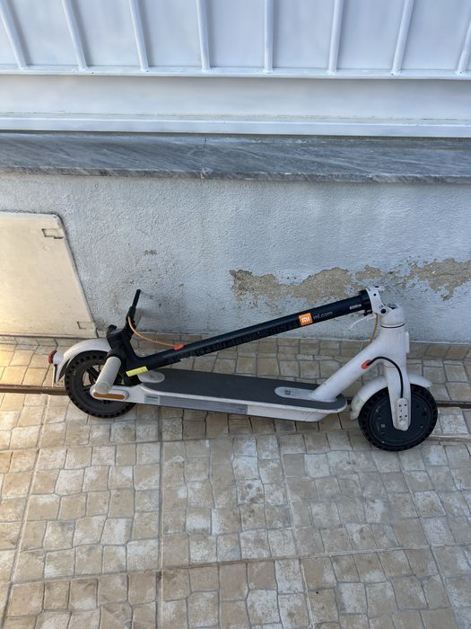 Xiaomi MI Scooter 3