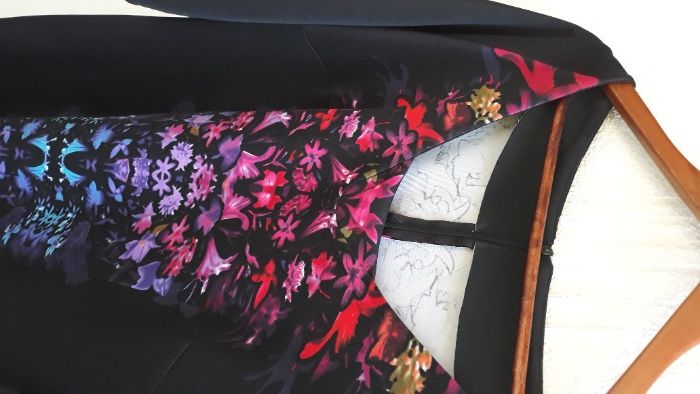 czarna, wizytowa sukienka