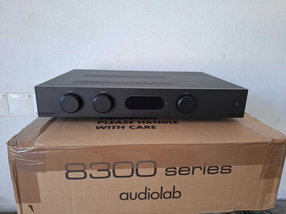 Amplificador stereo Audiolab 8300A