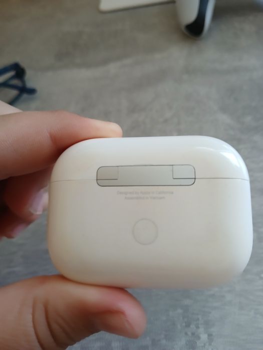 Продам airpods pro 3