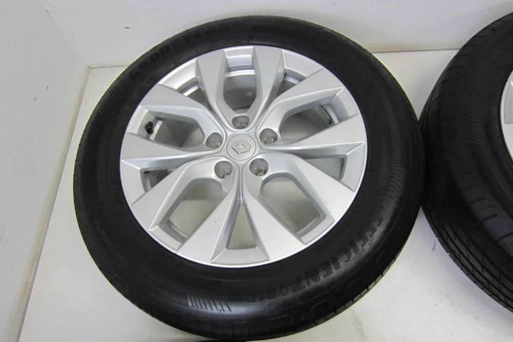 Felgi  aluminiowe  17 Dacia Duster Renault Captur 2 Arcana Kadjar Koleos Symbioz Scenic Mitsubishi ASX