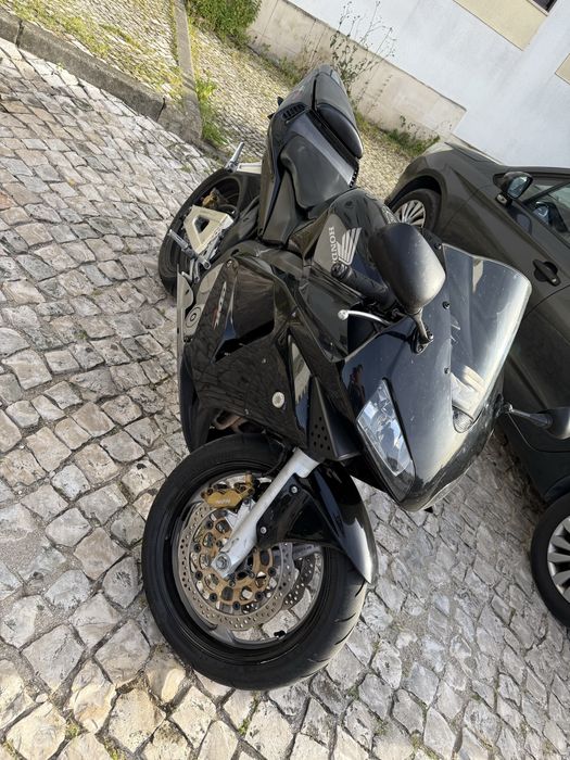 Cbr 600rr.