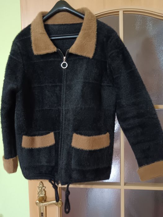 Kurtka, bluza typu alpaka.