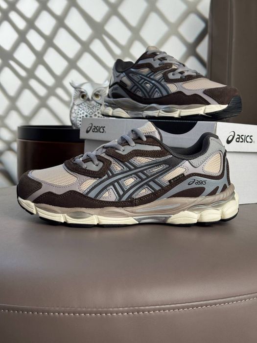 Бомбезні жіночі кросівки Asics Gel-NYC W GTX Beige Brown Grey! Є накладений платіж! Нові! Gore-Tex! ТЕРМО! Розміри: 37,38,39,40,41