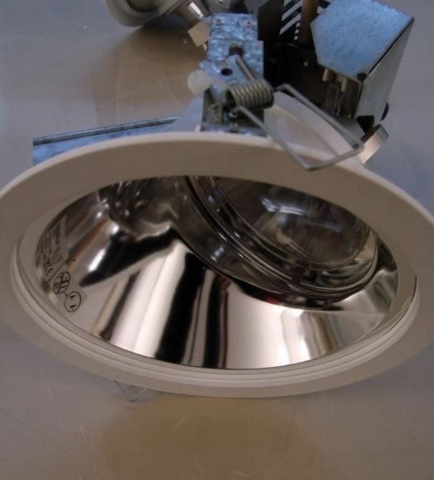 9 Projetores focos iluminarias loja apliques encastrar