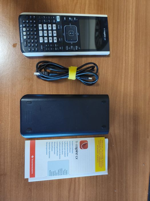 Calculadora Gráfica Texas Instruments TI‑Nspire CX + Cabo USB + Capa