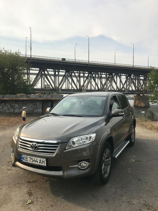 Продам Tayota rav4
