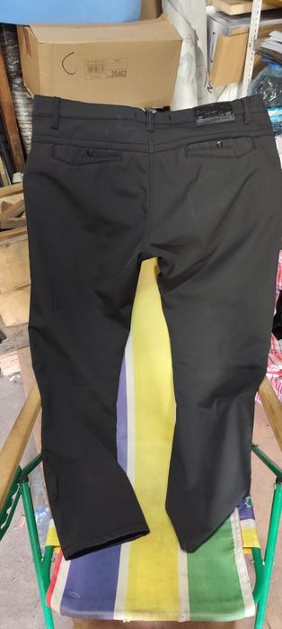 Джинсы мужские L 34 размер зима осень